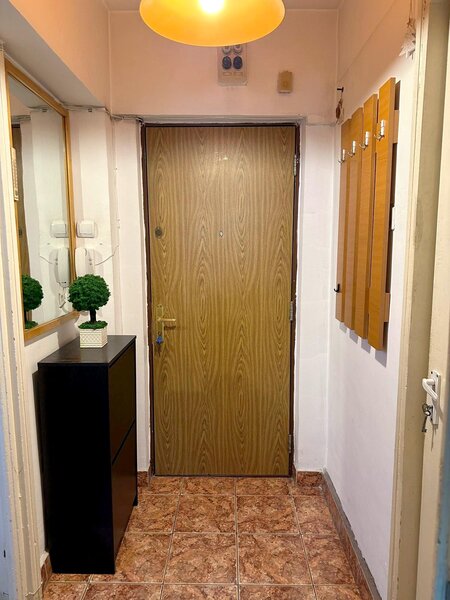 Giulesti, Constructorilor, Parcul Marin Preda vanzare apartament 2 camere