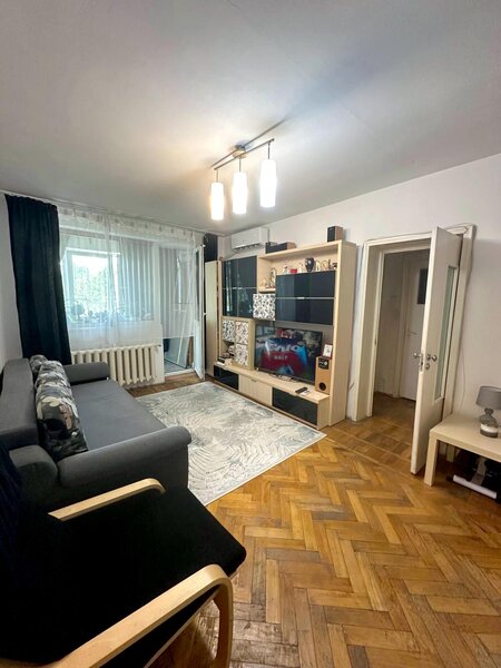 Giulesti, Constructorilor, Parcul Marin Preda vanzare apartament 2 camere